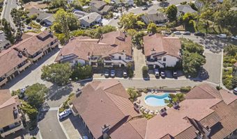 13788 Ruette Le Parc Unit D, Del Mar, CA 92014