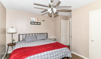 208-210 Donnelly Dr, Anderson, IN 46011