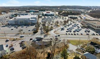 99 W Natick Rd, Warwick, RI 02886