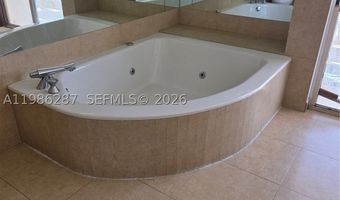 19355 Turnberry Way 2E, Aventura, FL 33180