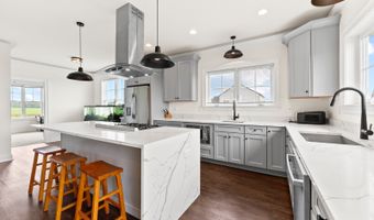 17 Aldine Shirley Rd, Alloway, NJ 08318