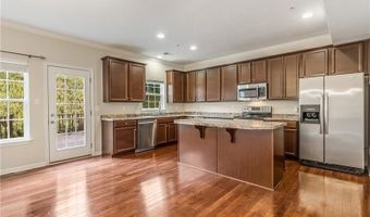 248 Broadstone Dr, Adams Twp., PA 16046