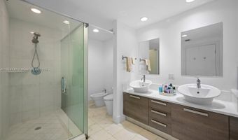 2950 NE 188th St 525, Aventura, FL 33180