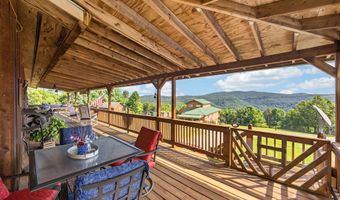 955 Livingston Boat Dock Rd, Allons, TN 38541