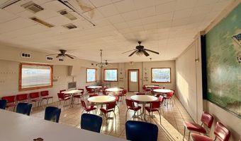 21 Fair St, Baxley, GA 31513