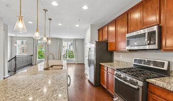 12703 RUSTIC ROCK Ln, Beltsville, MD 20705