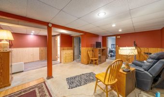 2013 E Sylvan Cir, Brandon, SD 57005