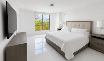 3600 MYSTIC POINTE Dr 608, Aventura, FL 33180
