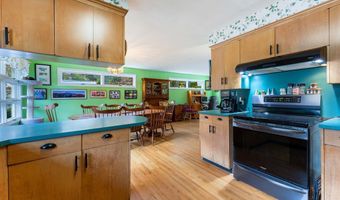 53 Hampton Ave, Auburn, ME 04210