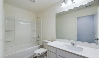 32 Moss Oaks Ct, Angier, NC 27501