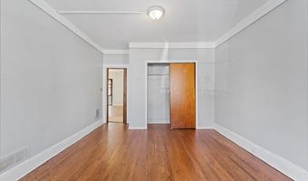 26 E 28TH St, Bayonne, NJ 07002