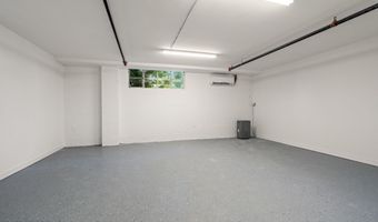 73 3rd Ave, Atlantic Highlands, NJ 07716