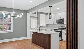 7 YORK Ct, Baltimore, MD 21218