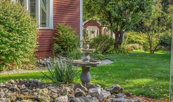 212 Vickery Rd, Auburn, ME 04210