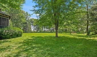 27050 W Wilmot Rd, Antioch, IL 60002