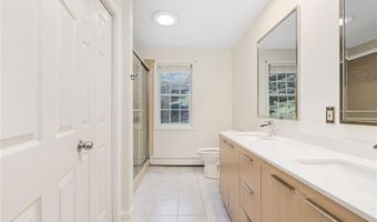 56 WOODVILLE ALTON Rd, Hopkinton, RI 02894