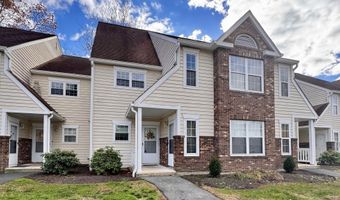 25 Janet Cir F, Bridgeport, CT 06606