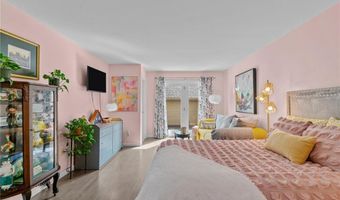 140 Pine Glen Dr, East Greenwich, RI 02818