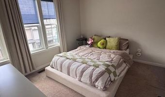 43432 APPLE ORCHARD Sq, Ashburn, VA 20148