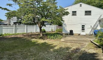 404 Harmony Rd, Middletown, NJ 07748
