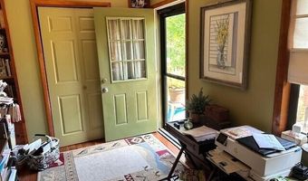 850 Gambier Dr, Alford, FL 32420