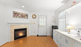 79 Groveland St, Abington, MA 02351