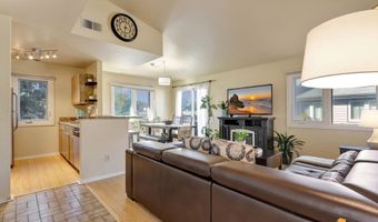 3425 Lakeshore Dr #4, Anchorage, AK 99517