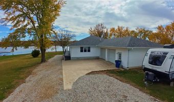 980 Lake Viking Ter, Altamont, MO 64620