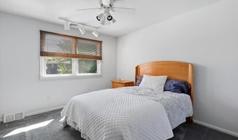 746 WRIGHT Dr, Ambler, PA 19002