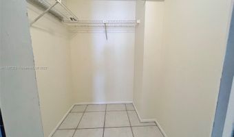 18181 NE 31 Ct 2705, Aventura, FL 33160