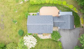 146 Old Sandown Rd, Chester, NH 03036