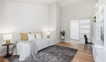 215 Piedmont Dr, Ashland, OR 97520
