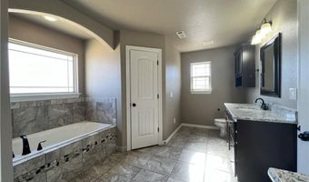 1805 SW Cypress St, Bentonville, AR 72713