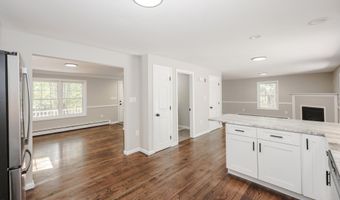 29 Glen Ridge Rd, Raymond, NH 03077