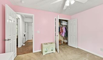 612 Seymour St, Aberdeen, NC 28315