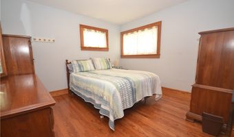 759 Tallkron Dr, Akron, OH 44305