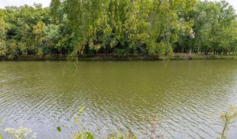 8 S 4420 Rd, Adair, OK 74301