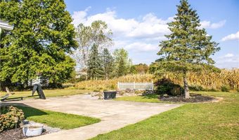 2322 New Milford Rd, Atwater, OH 44201