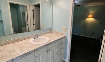 219 E McClendon St, Batesville, AR 72501