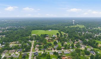 703 NW J St, Bentonville, AR 72712