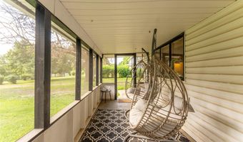 301 Hall St, Alton, MO 65606