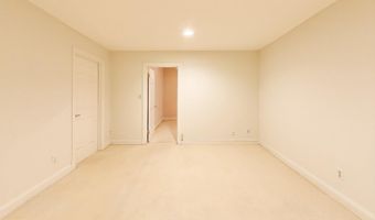 7806 FOX GATE Ct, Bethesda, MD 20817