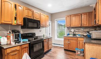 423 Pine St, Central Falls, RI 02863