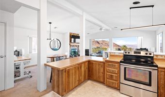 566 Lake Michigan Ln, Boulder City, NV 89005