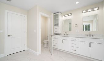 12 Verville Rd, Avon, CT 06001