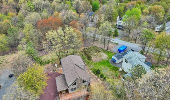 145 Lucretius Trl, Albrightsville, PA 18210