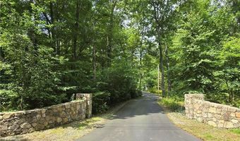 102 Bramble Bush Rd, Coventry, RI 02816