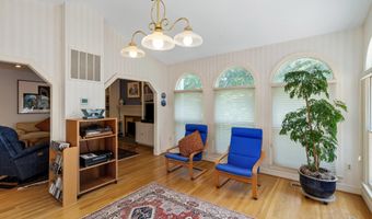 534 POST OAK Rd, Annapolis, MD 21401
