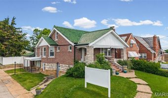 8923 Gravois Rd, Affton, MO 63123