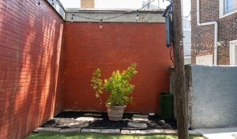 7 E OXFORD St, Philadelphia, PA 19125